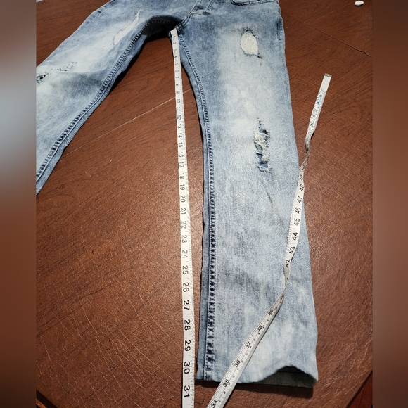 Calvin Klein Men's Light Blue Distressed Skinny Jeans - Picture 2 of 12